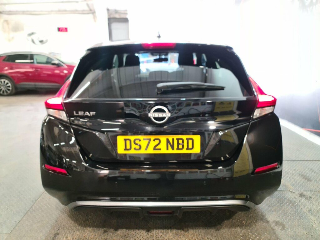Nissan Leaf 39Kwh N-connecta DS72NBD Black #6