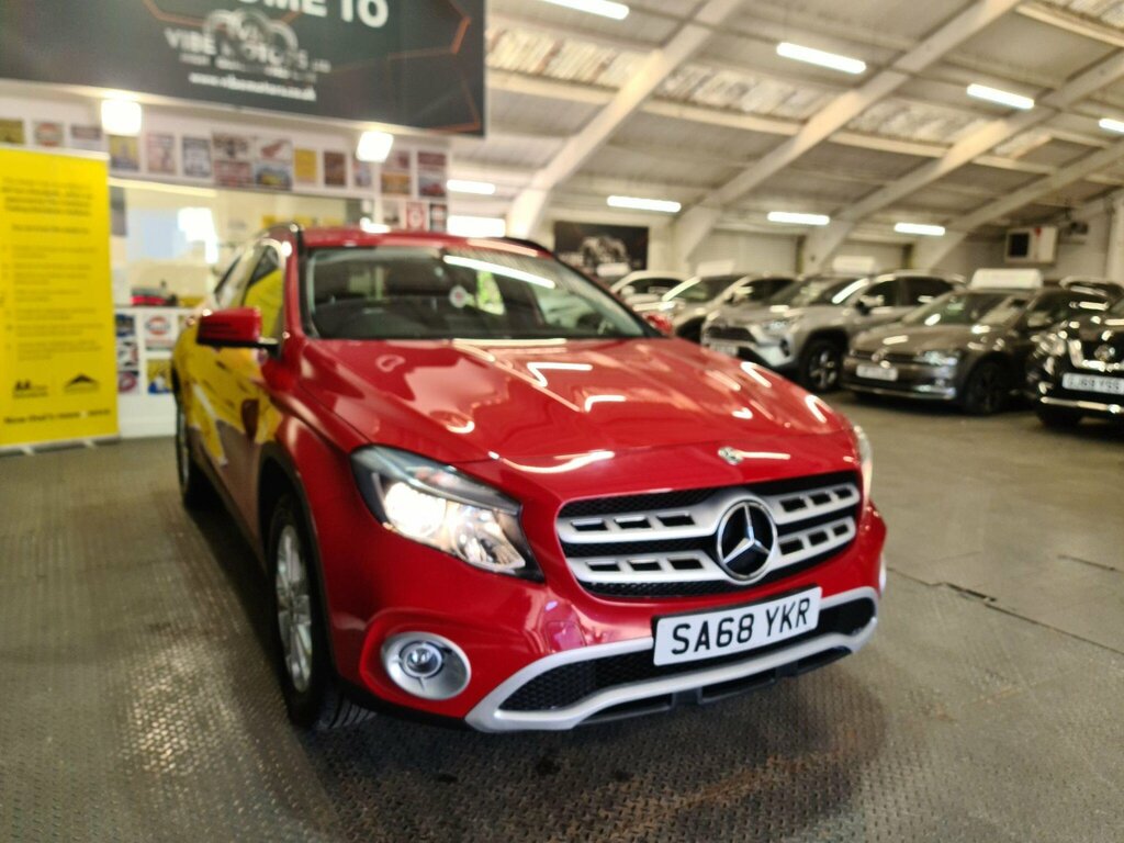 Mercedes-Benz GLA Class 1.6 Gla200 Se 7G-dct Euro 6 Ss SA68YKR Red #3