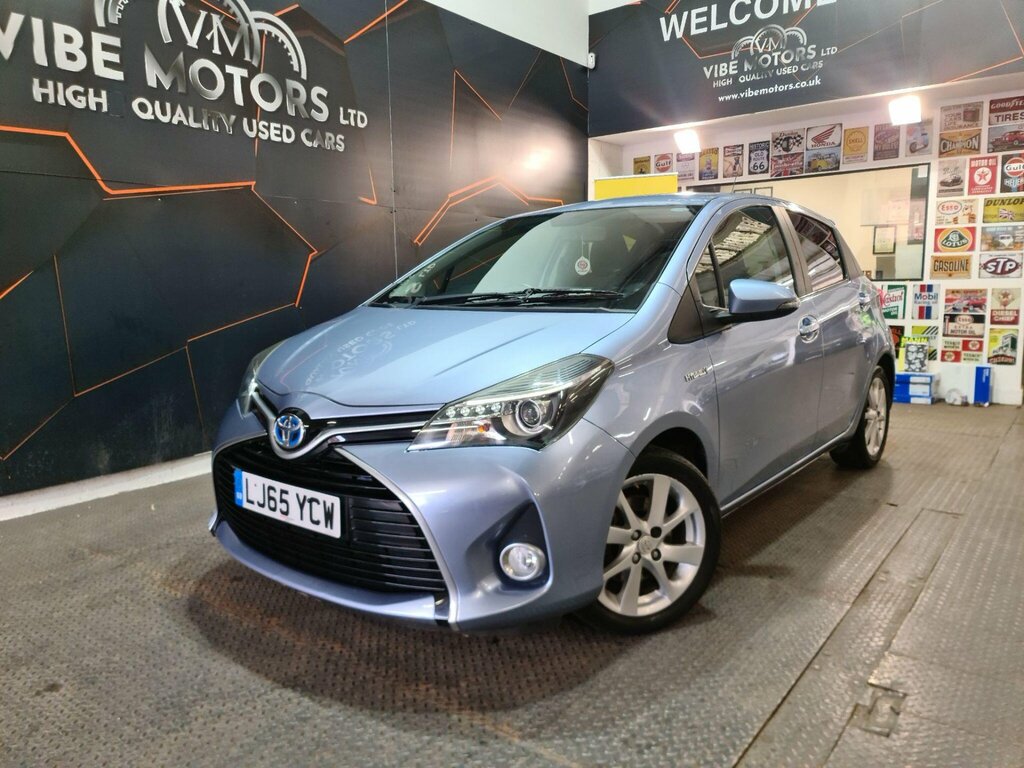 Toyota Yaris 1.5 Vvt-h Sport E-cvt Euro 6 Blue