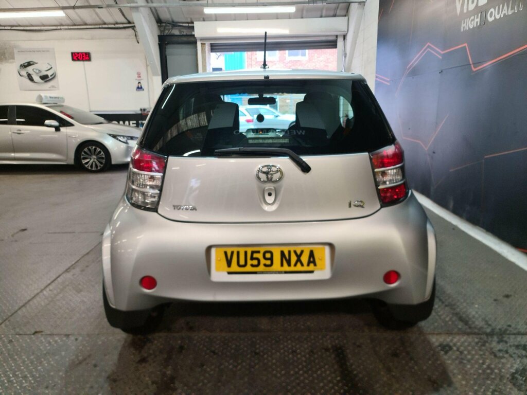 Toyota IQ 1.0 Vvt-i Multidrive Euro 4 Silver #5