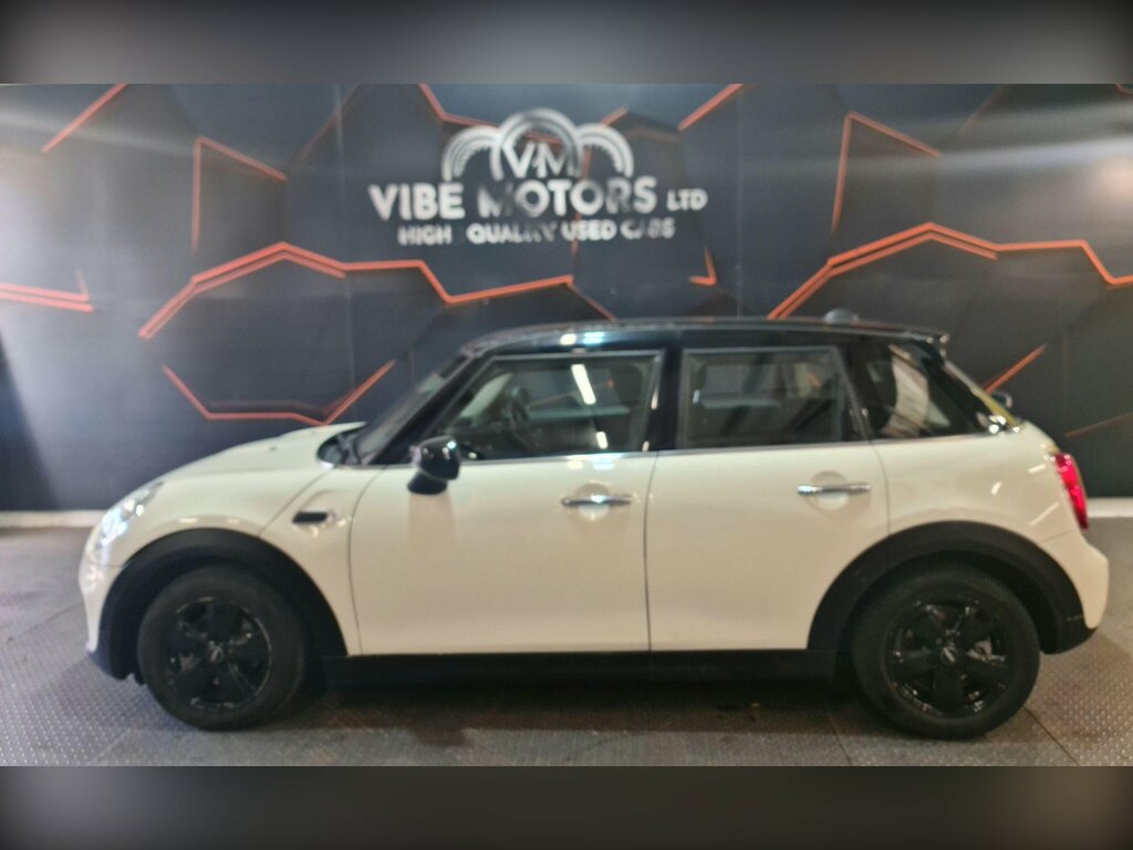 Mini Hatch 1.5 Cooper Classic Euro 6 Ss RV69NKN White #5