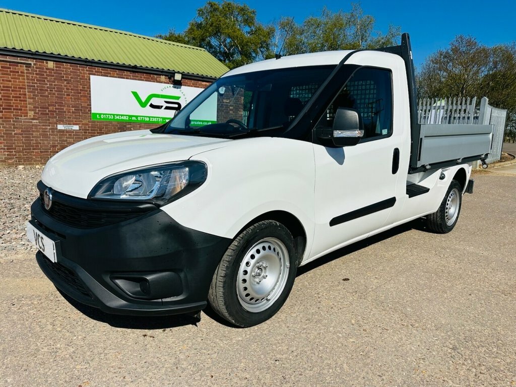 Fiat Doblo 1.6L Null SA71XCP White #4