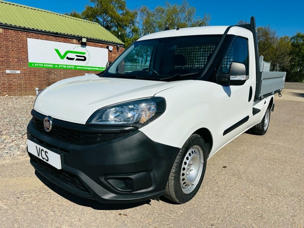Fiat Doblo 1.6L Null SA71XCP White #3