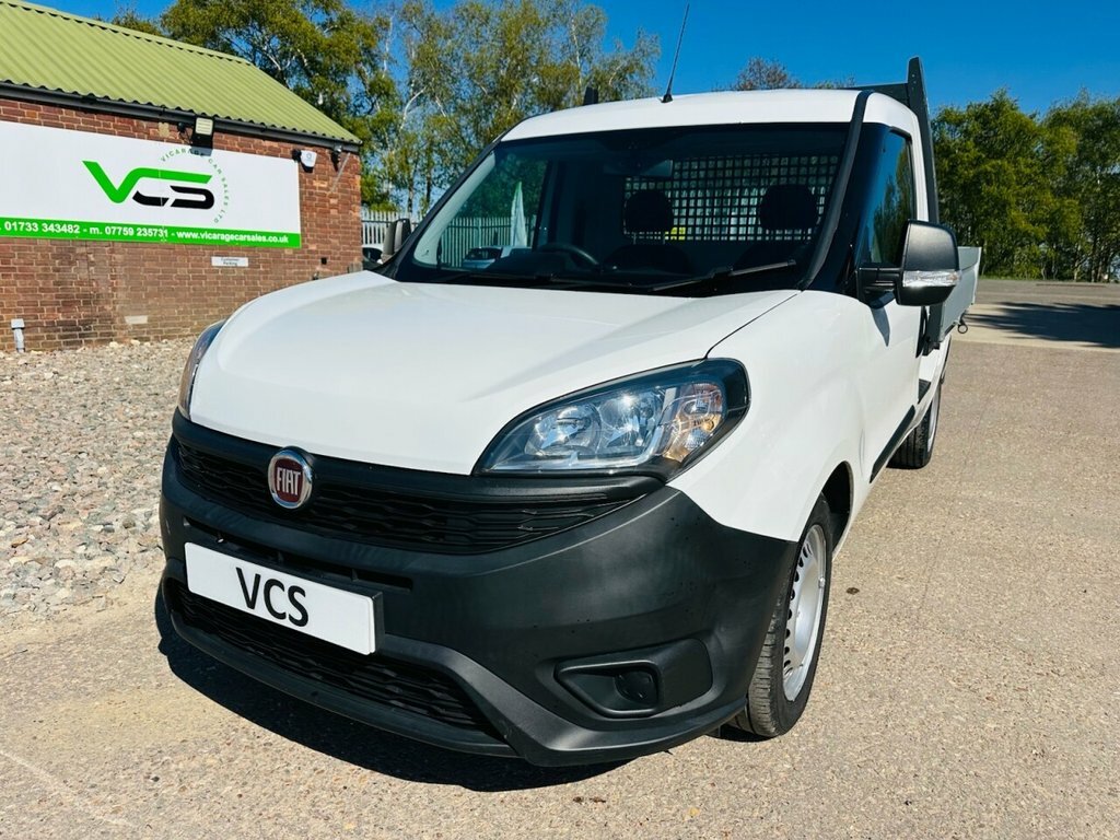 Fiat Doblo 1.6L Null SA71XCP White #2
