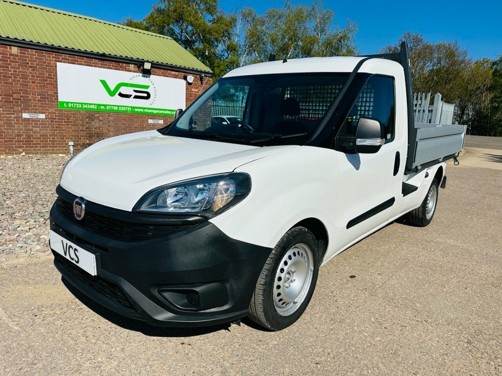 Fiat Doblo 1.6L Null White