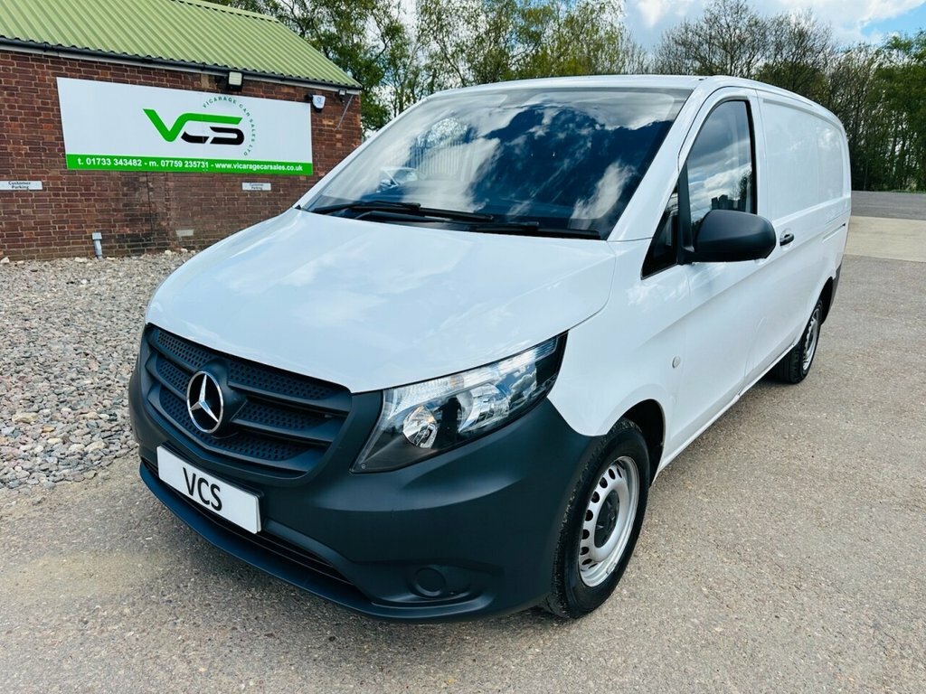 Mercedes-Benz Vito 1.6L Null 6Dr White