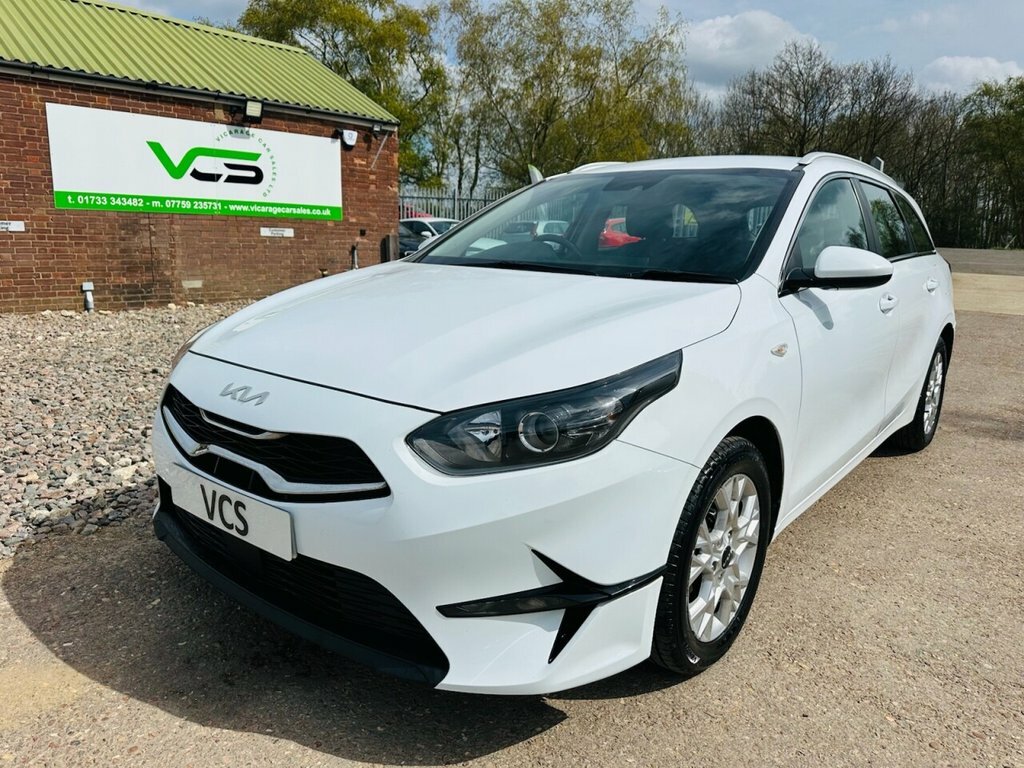 Kia Ceed 1.6L 2 Nav White