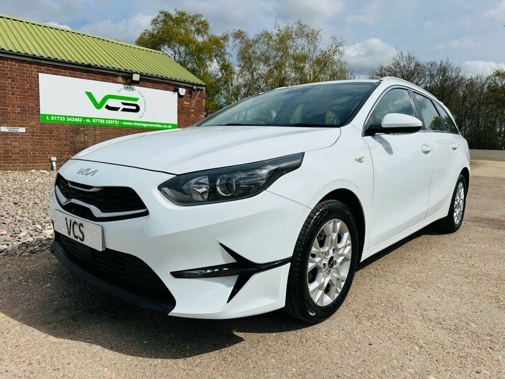 Kia Ceed 1.6L 2 Nav AO22LNZ White #3