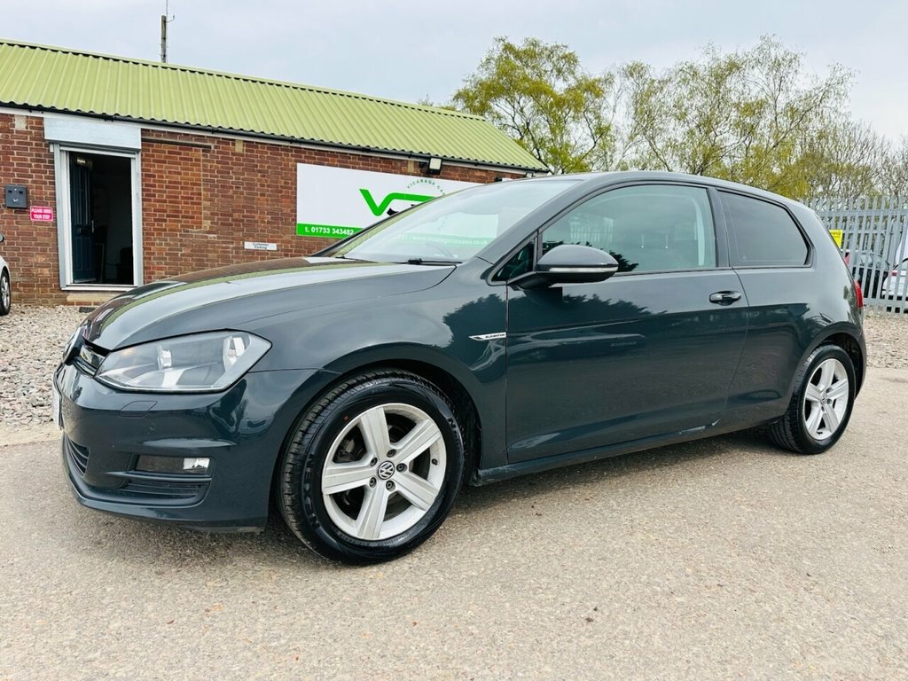 Volkswagen Golf Hatchback RF66KXO Grey #5