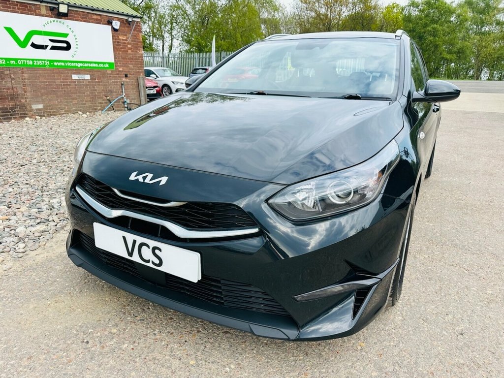 Kia Ceed 1.6L 2 Nav AO22LMV Black #2