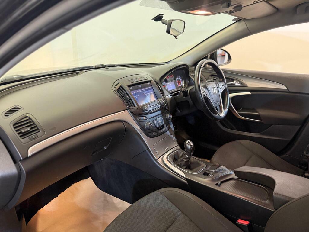 Vauxhall Insignia 2.0 Cdti Ecoflex Design Nav Euro 5 S S FL14UMG Black #4