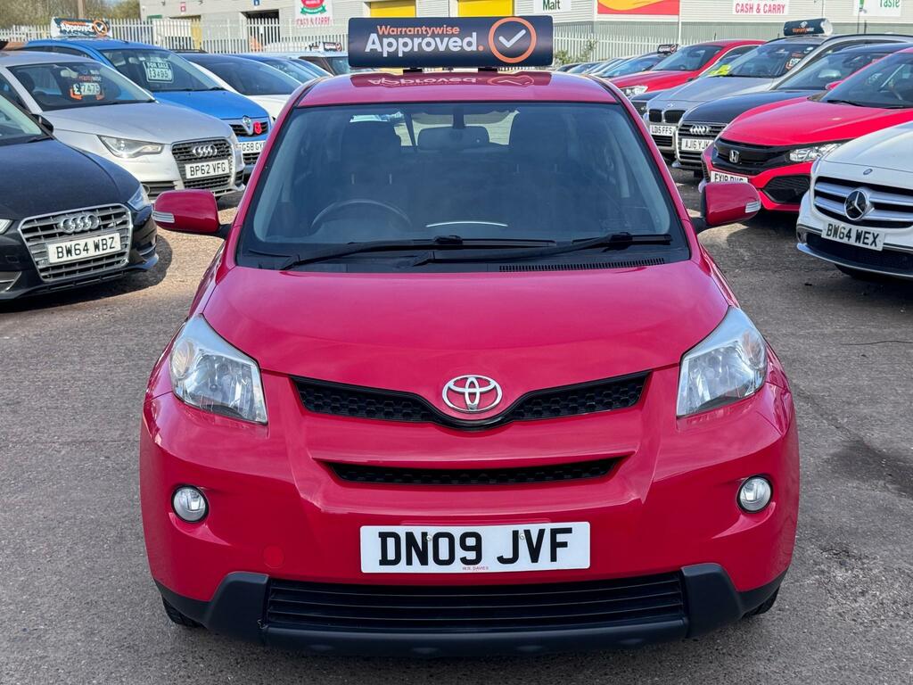 Toyota Urban Cruiser Vvt-i Red #3