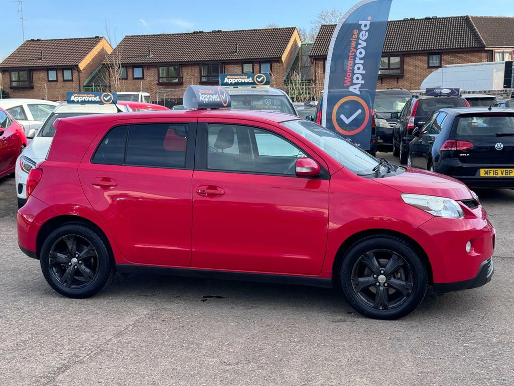 Toyota Urban Cruiser Vvt-i Red #5