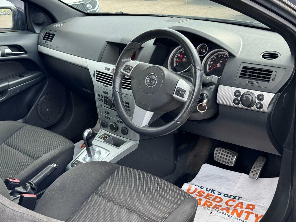 Vauxhall Astra Sxi Semi-auto Black #4