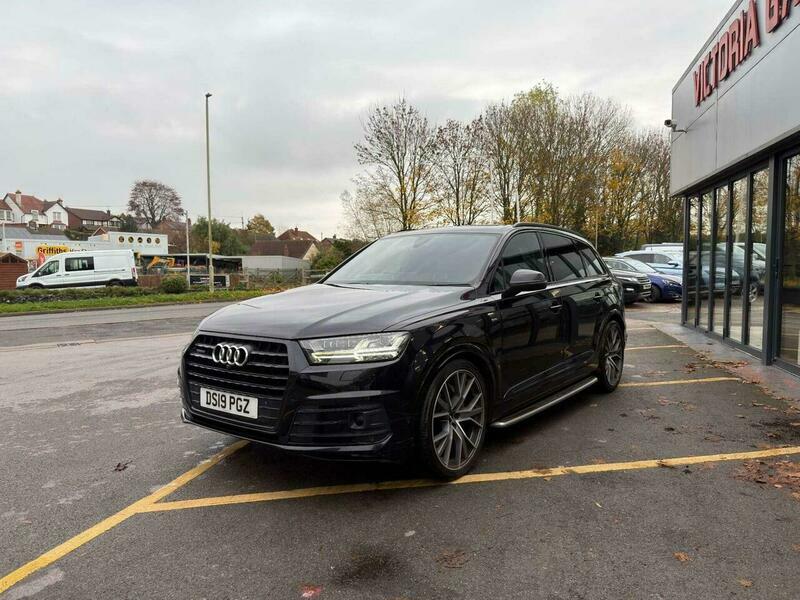 Audi Q7 3.0 Tdi V6 50 DS19PGZ Black #2