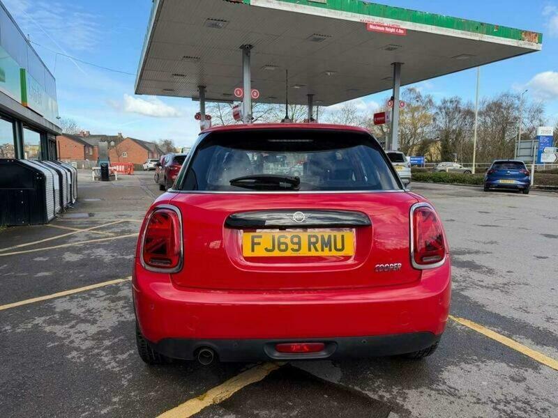 Mini Hatch 1.5 Cooper Classic Hatchback FJ69RMU Red #5