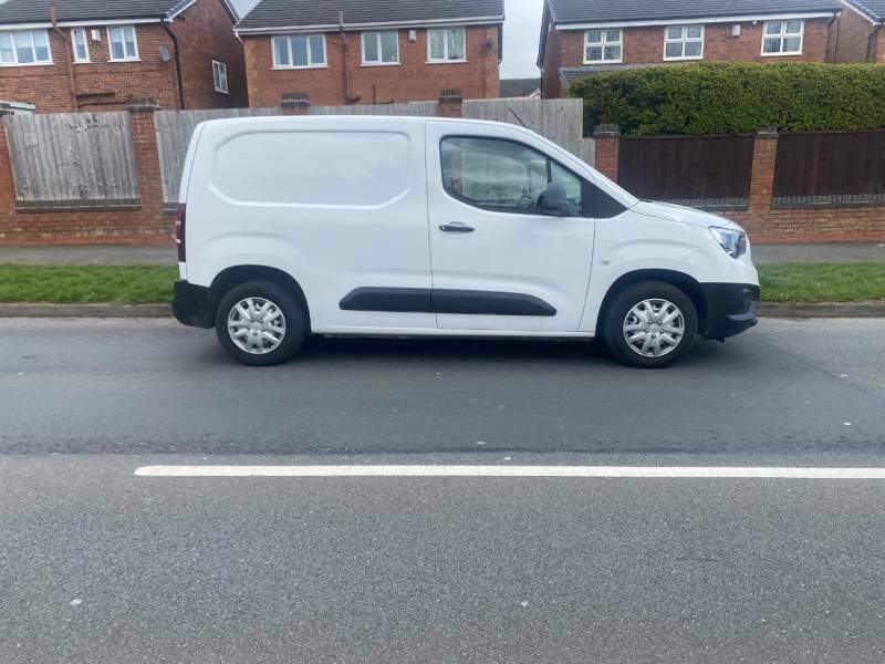 Vauxhall Combo 2000 1.6 Turbo D 75Ps H1 Edition Van - 2019 19 DP19UXS White #6