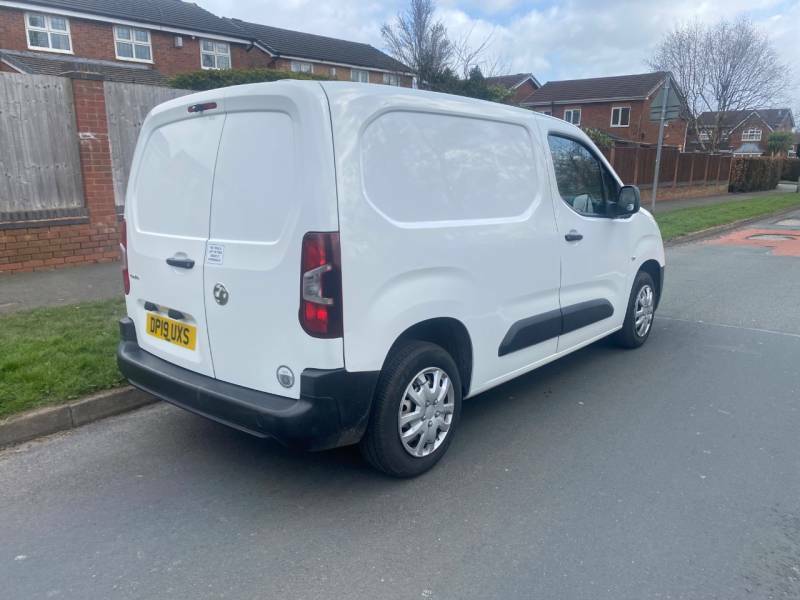 Vauxhall Combo 2000 1.6 Turbo D 75Ps H1 Edition Van - 2019 19 DP19UXS White #5