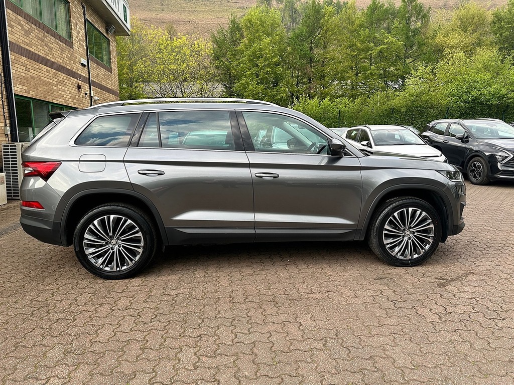 Skoda Kodiaq Tsi Act Se L Executive WK23MKN Grey #4