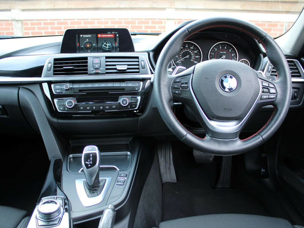 BMW 3 Series 320I Sport Estate Estate FN18BYM White #6