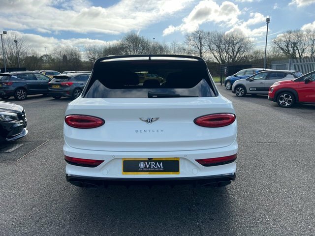 Bentley Bentayga V8 Suv White #6
