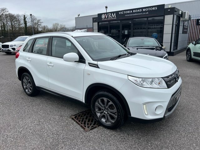 Suzuki Vitara Sz4 Suv CN66NNK White #3