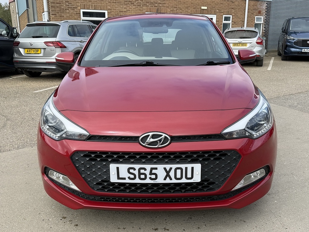 Hyundai I20 1.4 Premium U12161 Ulez Red #6