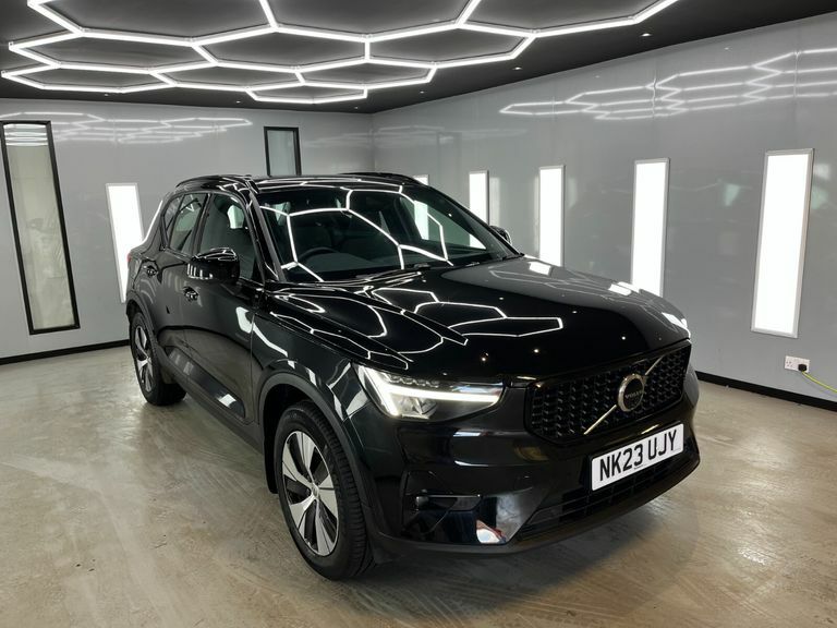 Volvo XC40 Recharge T4 Plus Black