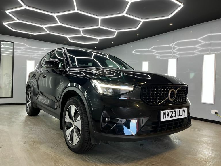 Volvo XC40 Recharge T4 Plus NK23UJY Black #2