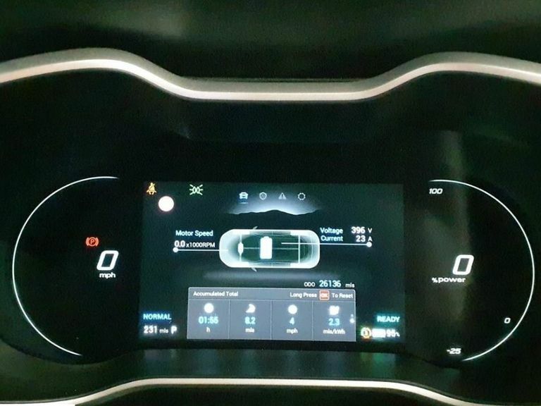 MG ZS Se PY22GHN Black #3