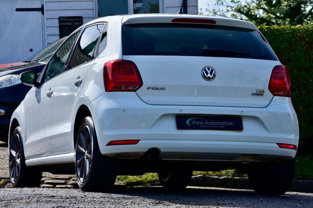 Volkswagen Polo Tsi Beats Hatchback HS17KLA White #2