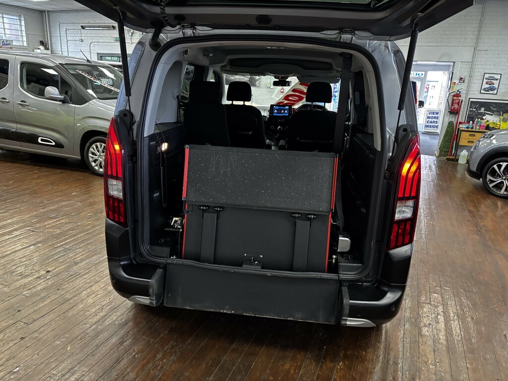 Peugeot Rifter Mpv Grey #21