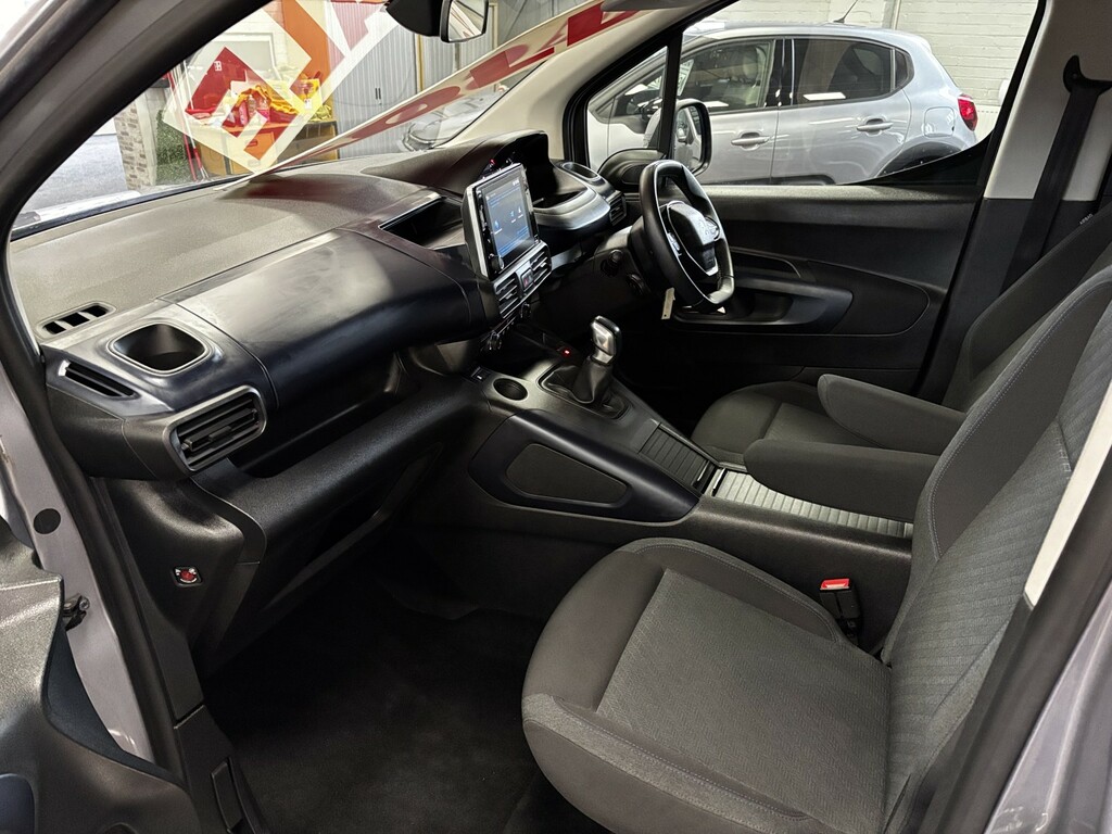 Peugeot Rifter Mpv Grey #18