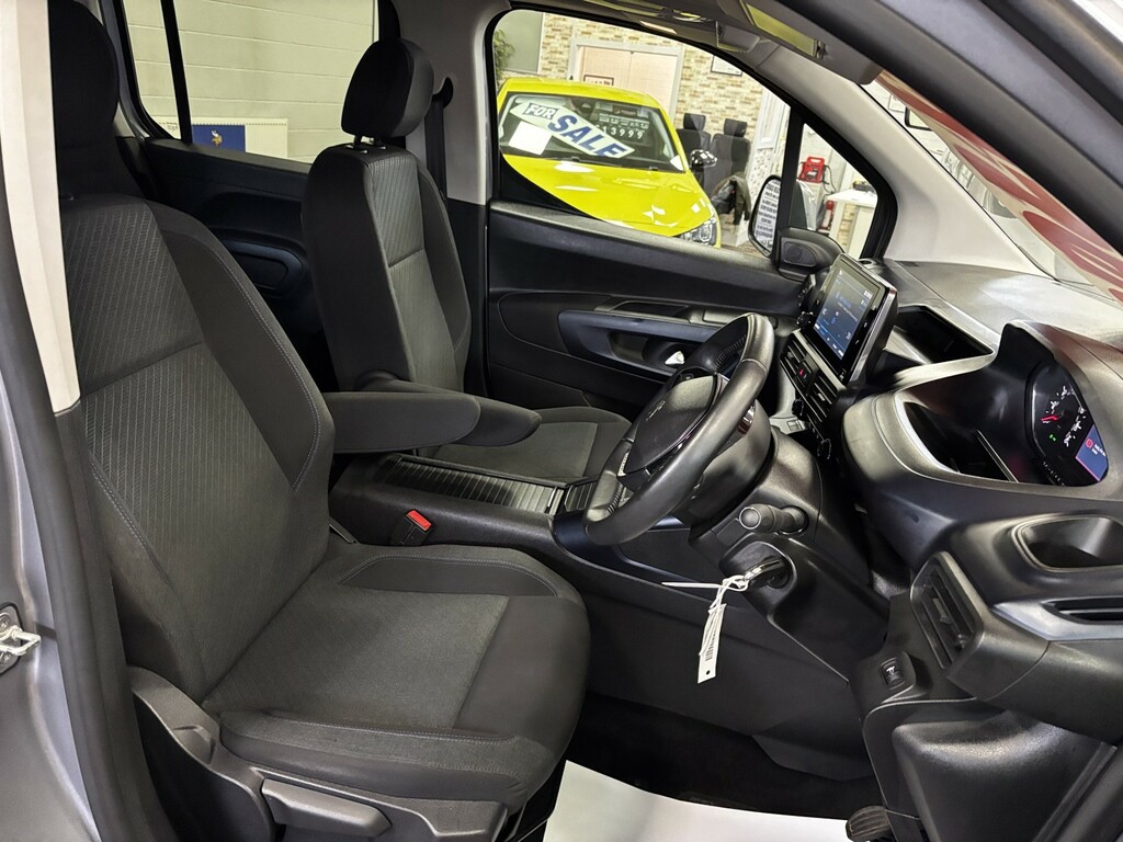Peugeot Rifter Mpv Grey #12