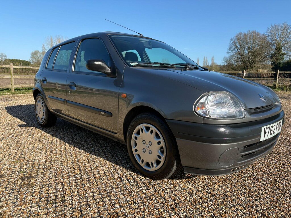 Renault Clio Rt Blue #23