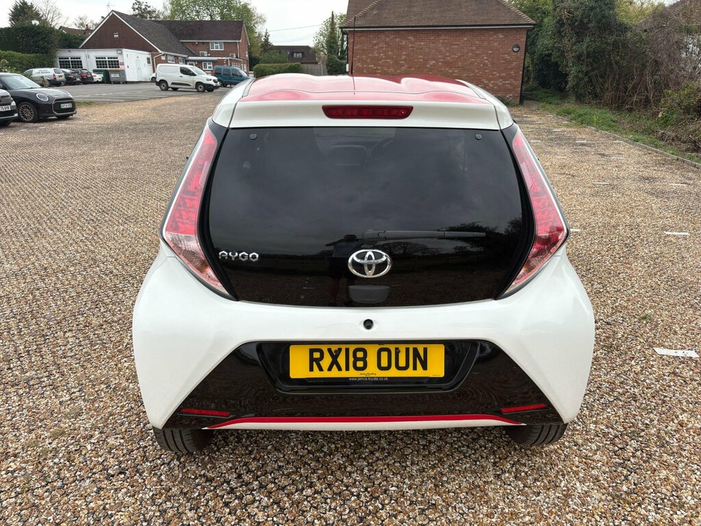 Toyota Aygo 1.0 Vvt-i X-press Euro 6 RX18OUN White #6