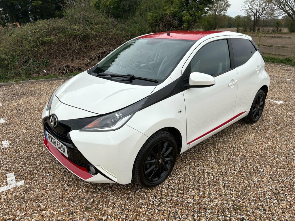 Toyota Aygo 1.0 Vvt-i X-press Euro 6 RX18OUN White #3