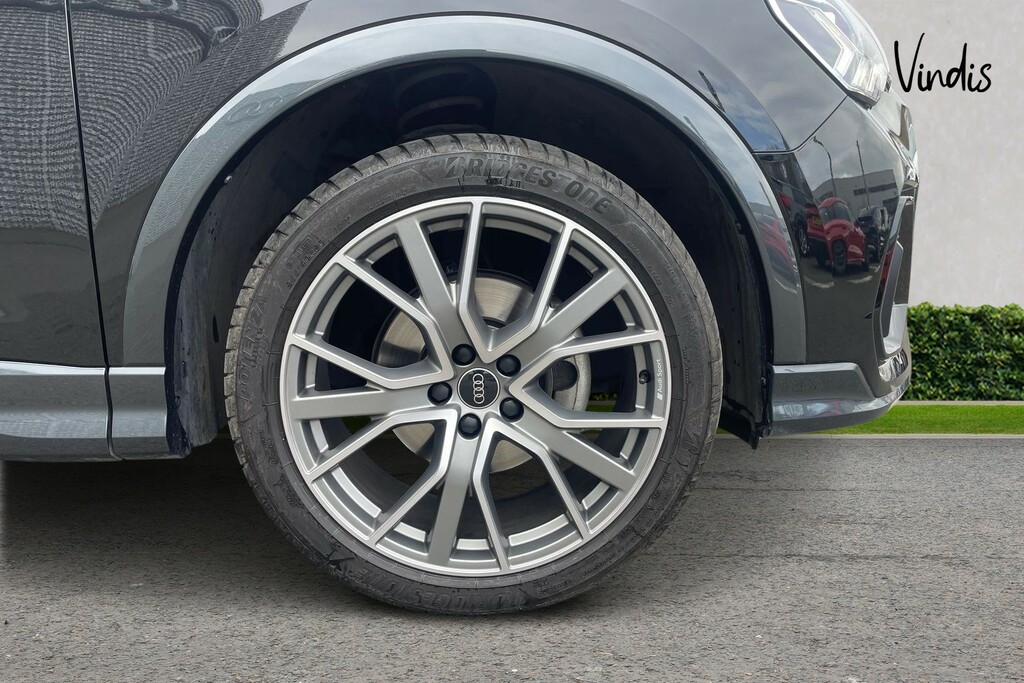 Audi Q3 Audi Q3 Black Edition 35 Tfsi 150 Ps S Tronic AO73RKF Black #5