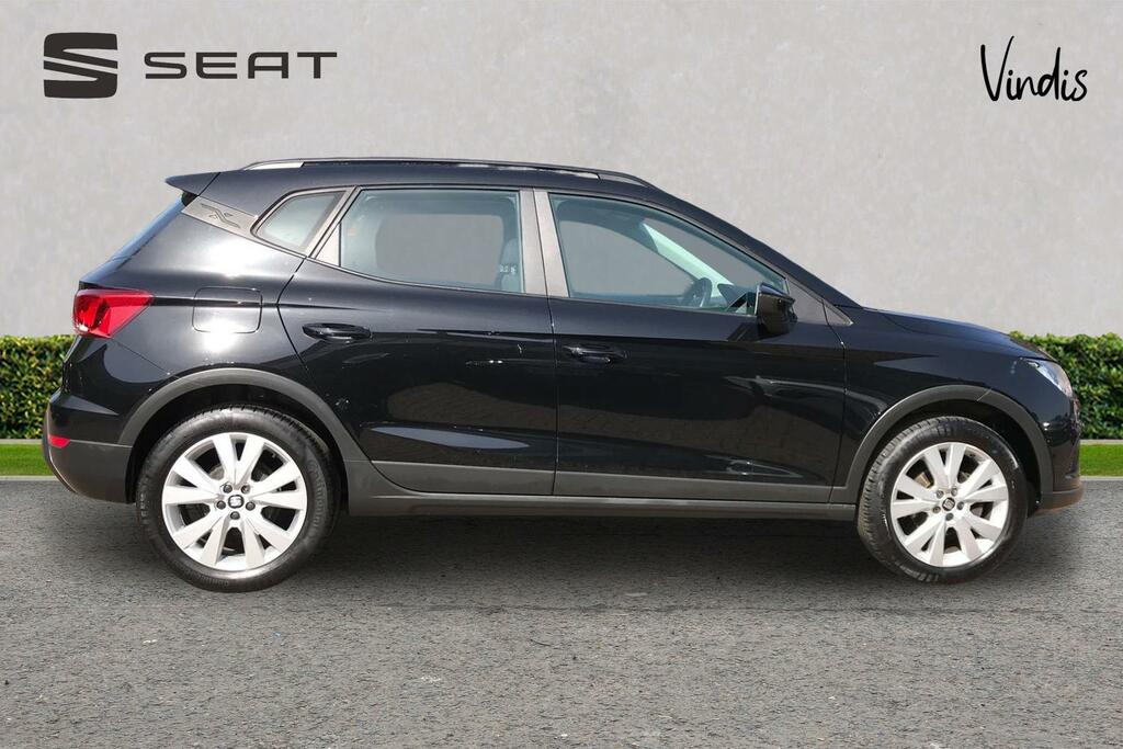 Seat Arona Seat Arona Se Technology 1.0 Tsi 95 Ps 5-Speed Man KF18NDV Black #4
