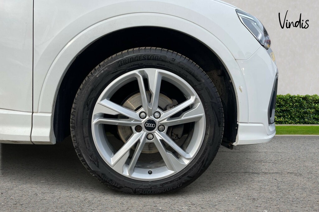 Audi Q3 Audi Q3 S Line 35 Tfsi 150 Ps S Tronic SL21HKU White #5