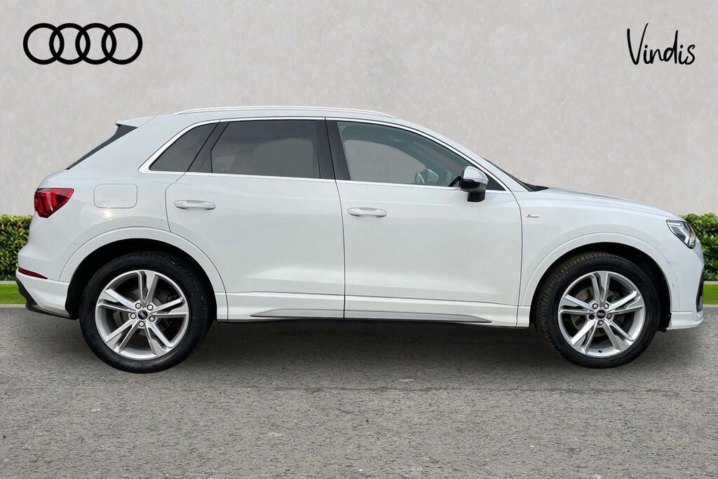 Audi Q3 Audi Q3 S Line 35 Tfsi 150 Ps S Tronic SL21HKU White #4