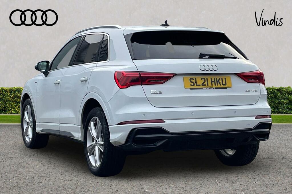 Audi Q3 Audi Q3 S Line 35 Tfsi 150 Ps S Tronic SL21HKU White #3