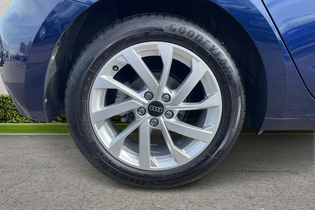 Audi A1 Audi A1 Sportback Sport 30 Tfsi 116 Ps S Tronic KJ24OZK Blue #5