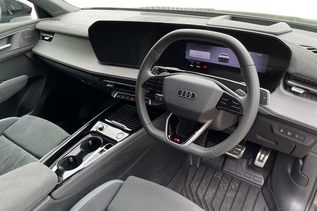 Audi Q3 Audi Q3 Sportback Launch Edition Plus E-hybrid 272 AK75GGF Grey #6