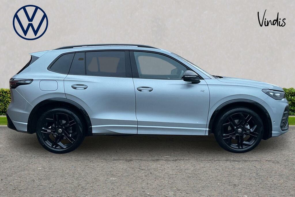 Volkswagen Tiguan Volkswagen Tiguan R-line 1.5 Etsi 150 Ps 7-Speed D KY75LSX Silver #4