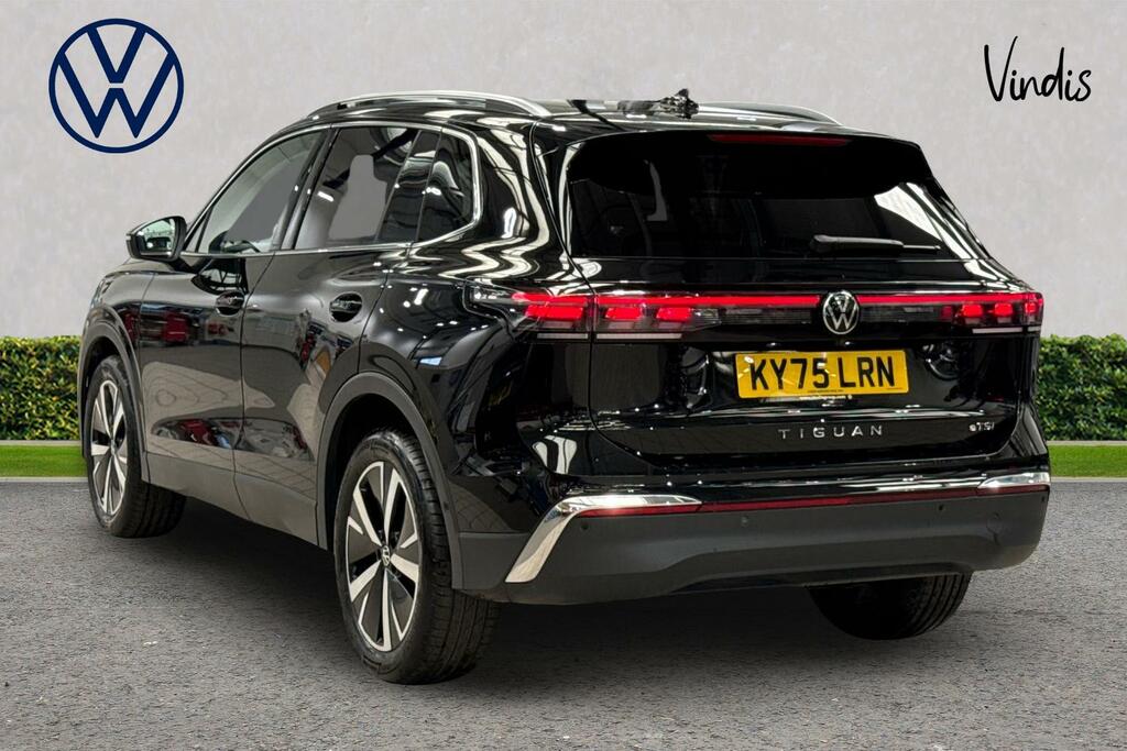 Volkswagen Tiguan Volkswagen Tiguan Elegance 1.5 Etsi 150 Ps 7-Speed KY75LRN Black #3