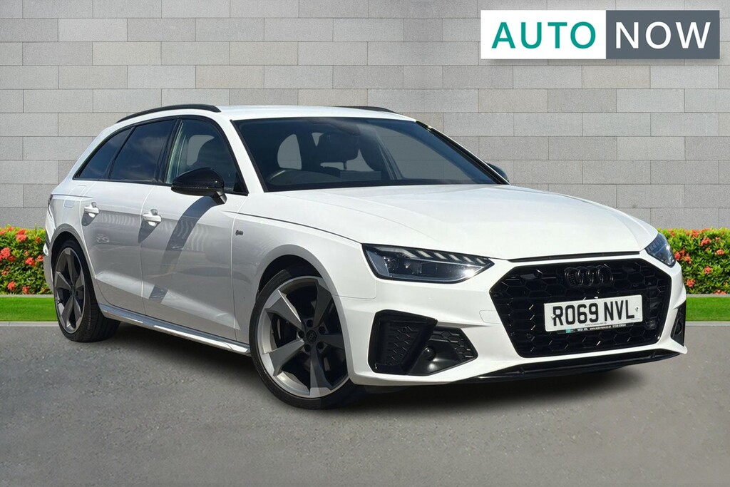 Audi A4 Avant Audi A4 Avant 2.0 Tfsi 35 Black Edition Estate White