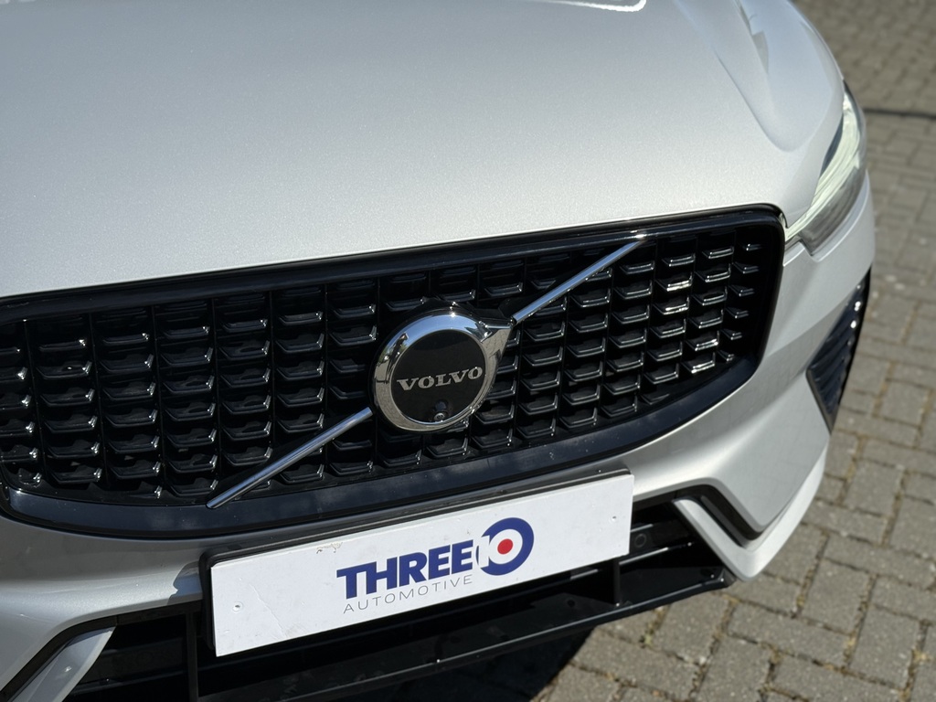 Volvo XC60 Volvo Xc60 B5 Mhev Awd RA73CGK Silver #6