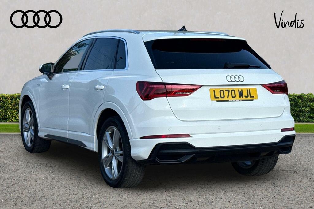 Audi Q3 Audi Q3 S Line 35 Tfsi 150 Ps S Tronic LO70WJL White #3