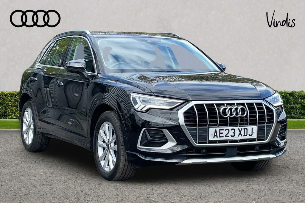 Audi Q3 Audi Q3 Sport 35 Tfsi 150 Ps S Tronic Black
